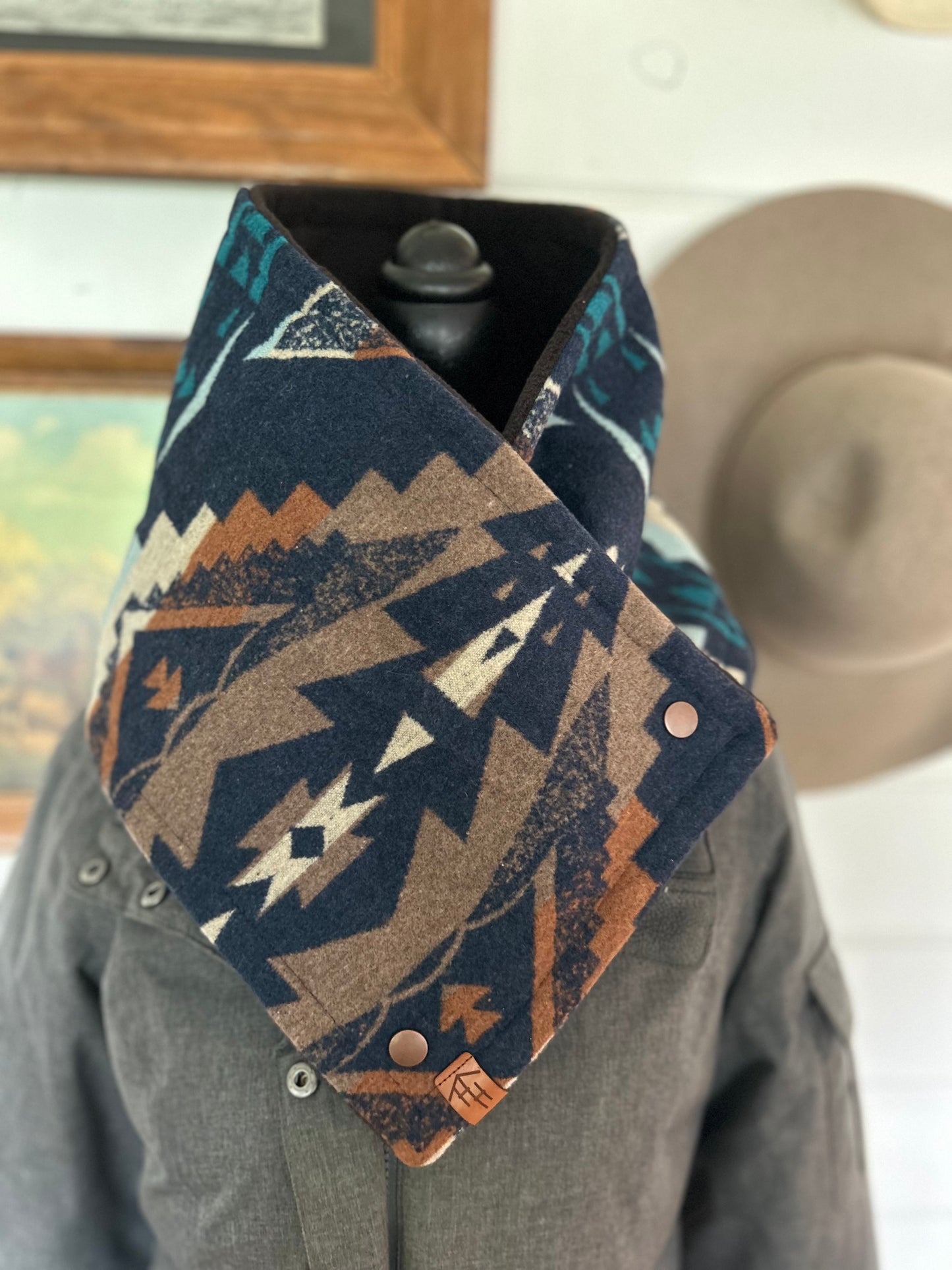 The Lumberjack: Diamond Arrow brown liner